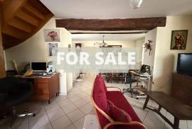 Period Property in Rural Setting with Outbuildings