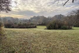 Detached House with Landscaped Garden and Open View