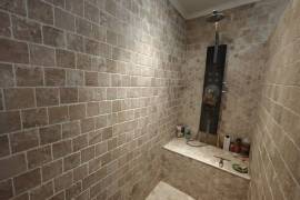 Modern Detached Villa with Mature garden with Open Views
