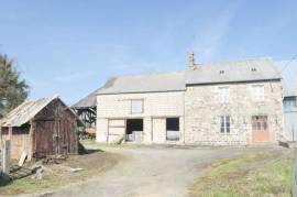 Farm House to Renovate in the Countryside