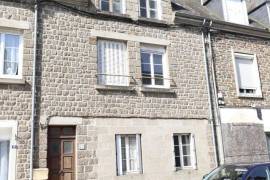 Town House With Courtyard Garden