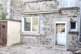 Town House With Courtyard Garden