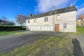 Detached Country House with Open Views