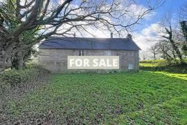 Detached Country House with Open Views