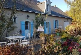 Beautiful Longere Style House in the Countryside