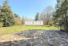 Detached Country House with Land