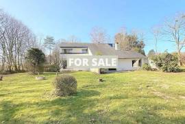 Detached Country House with Land
