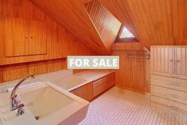 Detached Country House with Land