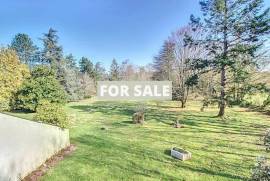 Detached Country House with Land