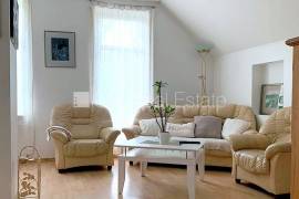 Detached house for rent in Jurmala, 250.00m2