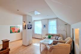 Detached house for rent in Jurmala, 250.00m2