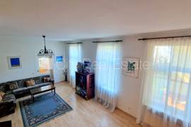 Detached house for rent in Jurmala, 250.00m2