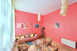 Detached house for rent in Jurmala, 250.00m2