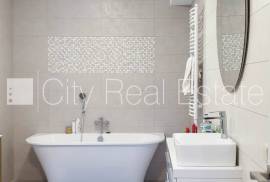 Detached house for rent in Riga district, 248.00m2