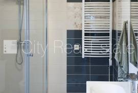 Detached house for rent in Riga district, 248.00m2