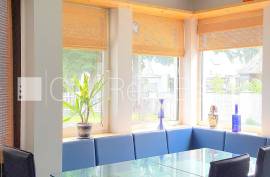 Detached house for rent in Jurmala, 551.00m2