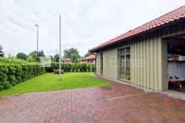 Detached house for rent in Riga district, 300.00m2