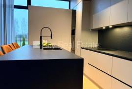 Detached house for sale in Riga district, 250.00m2