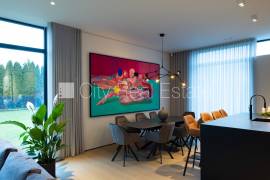 Detached house for sale in Riga district, 250.00m2