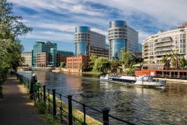 Modern 3-Bedroom Apartment with Balcony, Parking & Prime Central Location