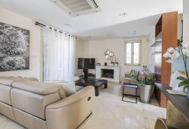 4 Bedroom Villa Close To The Beach - Kissonerga, Paphos