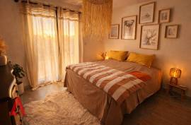 7 room, 241m2 House for sale in Magalas - 990 000 € *