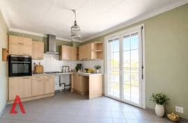 6 room, 121m2 Villa for sale in Meze - 345 000 € *