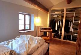 7 room, 208m2 House for sale in Lespignan - 180 000 € *