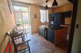 9 room, 300m2 Character property for sale in Rouffiac d'aude - 525 000 € *