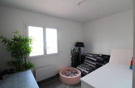 4 room, 95m2 House for sale in Pouzolles - 286 000 € *