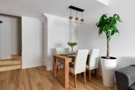 listing listing