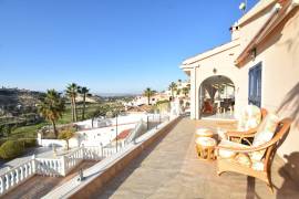 FABULOUS 5 BEDROOM VILLA WITH GOLF COURSE VIEWS IN CIUDAD QUESADA