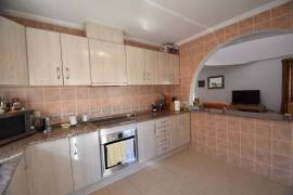 FABULOUS 5 BEDROOM VILLA WITH GOLF COURSE VIEWS IN CIUDAD QUESADA