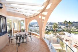 FABULOUS 5 BEDROOM VILLA WITH GOLF COURSE VIEWS IN CIUDAD QUESADA