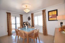 FABULOUS 5 BEDROOM VILLA WITH GOLF COURSE VIEWS IN CIUDAD QUESADA