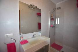 IMMACULATE VILLA WITH MAIN HOUSE AND GUEST ANNEXES, POOL AND SUMMER KITCHEN