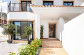 2 Bedrooms - Villa - Alicante - For Sale - N9361