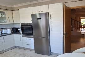 listing listing