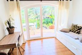 listing listing