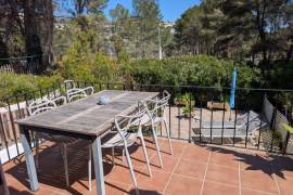listing listing
