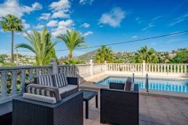 listing listing