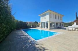 Villa for rent in Pervolia area, Larnaca