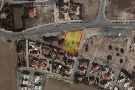 Well-Sized Residential Plot within walking distance to the sea in Oroklini