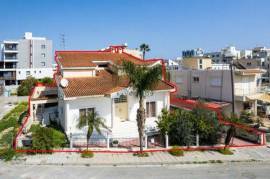 Well-Located Three-Bedroom Three-Storey Home near McDonalds Drive-Thru, Larnaca