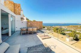 Penthouse in Sant Josep de sa Talaia, Cala Vadella, for sale