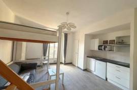 Studio 24 m² en location meublée quartier Mabilais / Quai de la Prévalaye