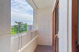 Très bel appartement à louer avec cuisine aménagée