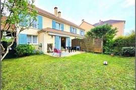 MAISON 104 M2 4 CHAMBRES + TERRAIN 211 M2