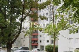 Appartement au rez-de- jardin avec 3 chambres