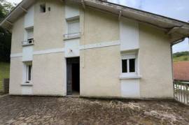 Lot de deux appartements avec stationnement